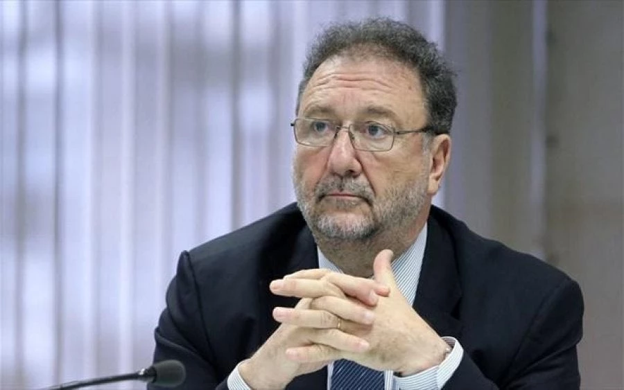 «Χρυσή βίζα» και μέσω αγοράς μετοχών θα προσφέρει η κυβέρνηση